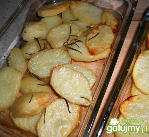 Ziemniaki pieczone z rozmarynem 2