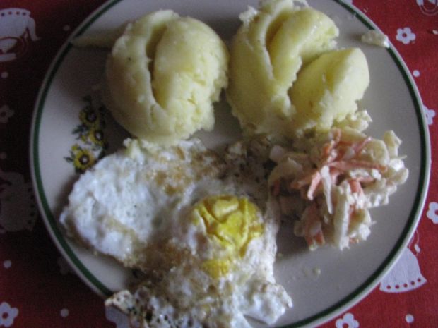 Ziemniaki z jajem sadzonym
