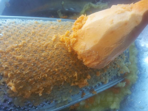 Żółciutkie kluski ziemniaczane z batatem