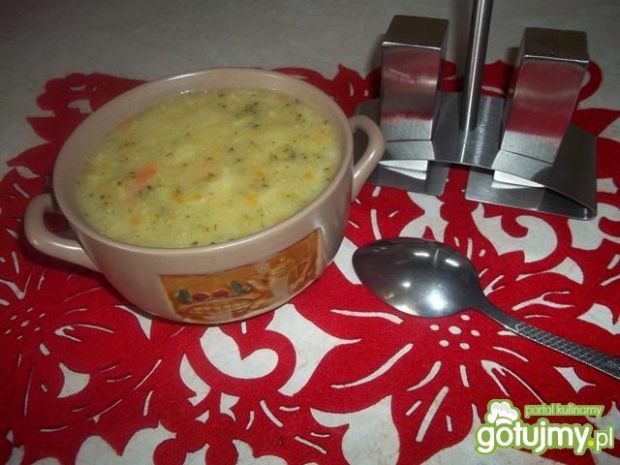 Zupa brokułowa 5