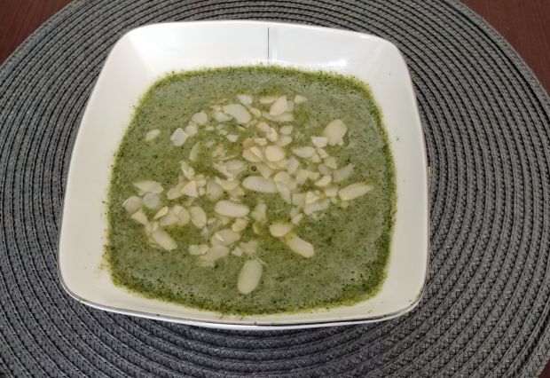 Zupa brokułowo - pieczarkowa