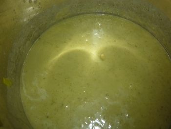 Zupa brokułowo-porowa