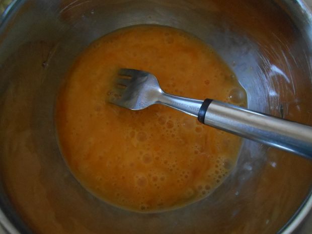 Zupa brzoskwiniowa z owsianymi kluseczkami 