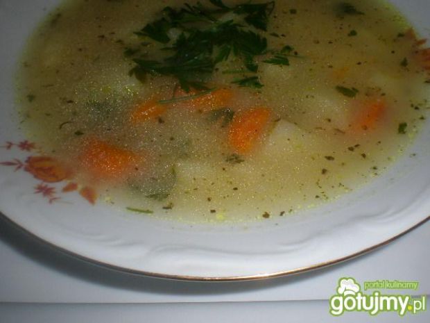 Zupa cebulowa z ziemniaczkami