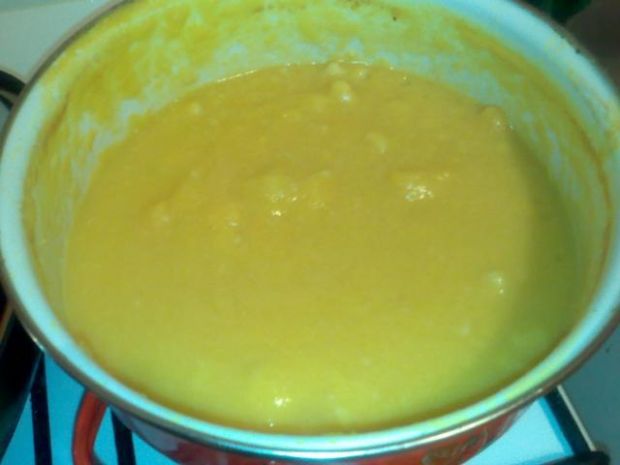 Zupa dyniowa z zacierkami