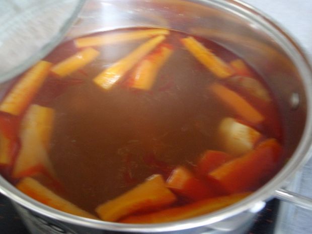 Zupa gulaszowa wg karolcia_zip