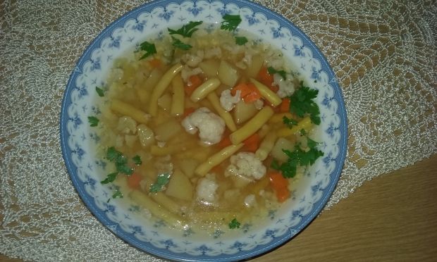 Zupa jarzynowa z japońskim akcentem