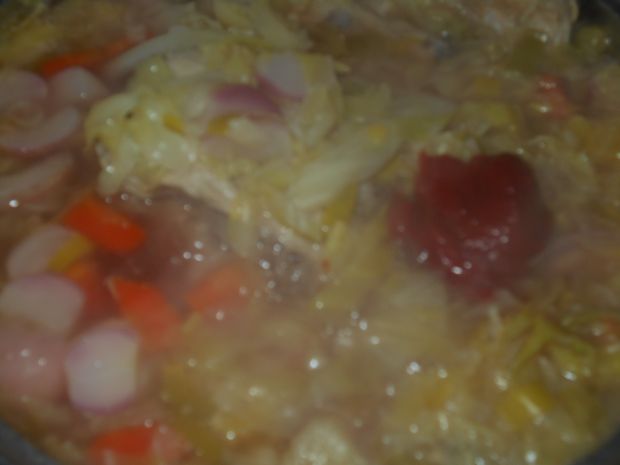 Zupa kapuściano-rzodkiewkowa