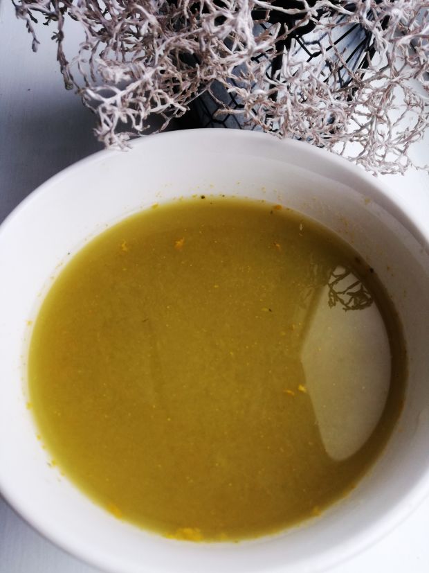 Zupa krem z brokuł z kaszą jęczmienną