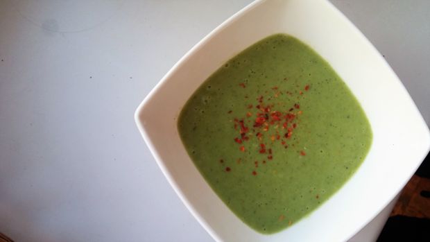zupa krem z brokułów z boczkiem