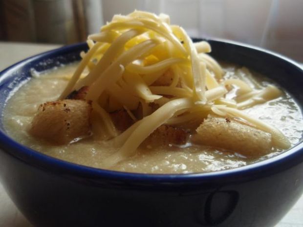 Zupa krem z cebuli i pora