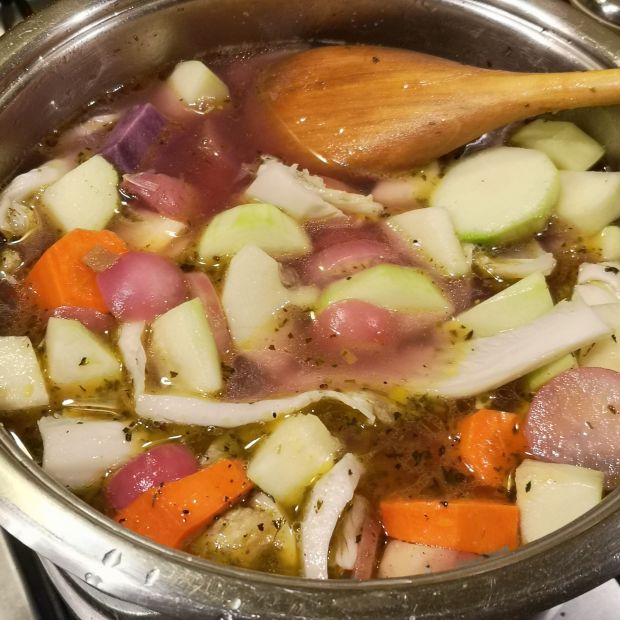 Zupa krem z kolorowych warzyw