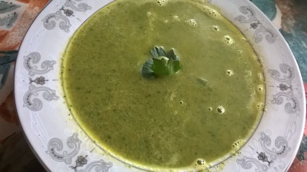zupa krem z lubczyku