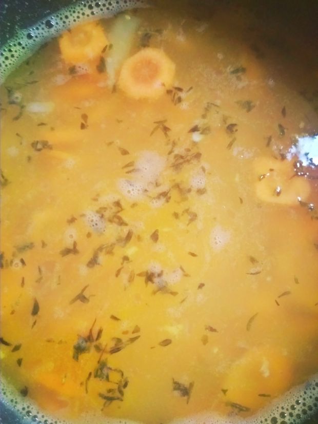 Zupa krem z marchewki i pomarańczy 