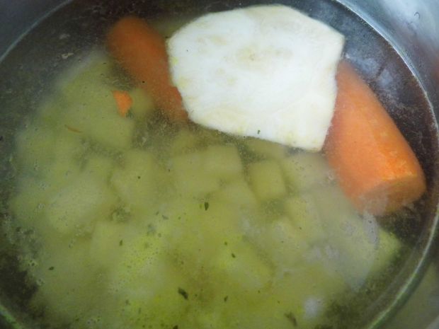 Zupa krem z pieczarek.