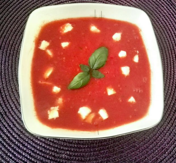 Zupa-krem z pomidorów i papryki