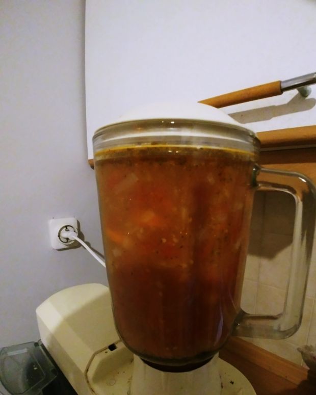 Zupa-krem z pomidorów z parmezanem