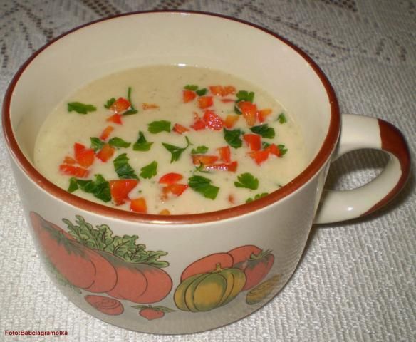 Zupa krem ziemniaczano-jabłkowo-cebulowy