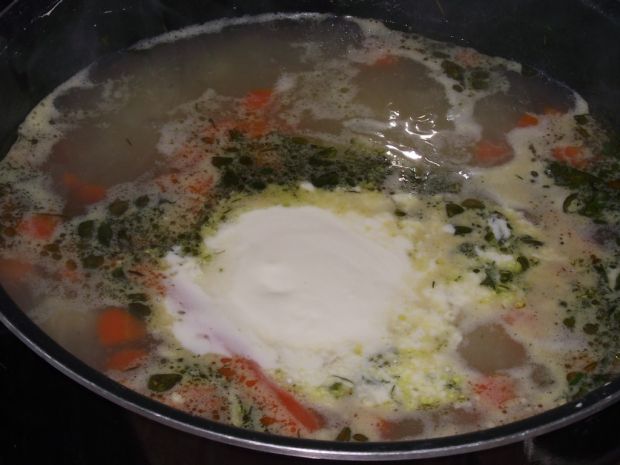 Zupa krem ziemniaczano koperkowy z jajkiem