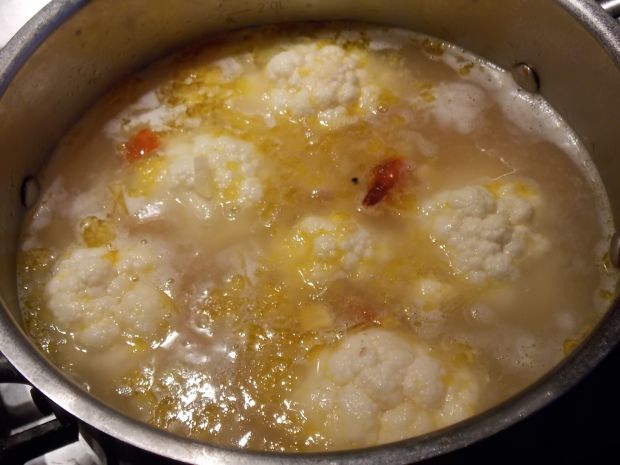Zupa kukurydziana z kalafiorem
