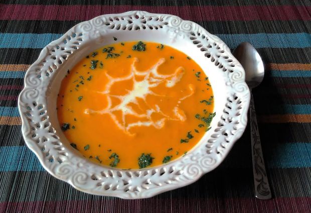 Zupa marchewkowa-krem