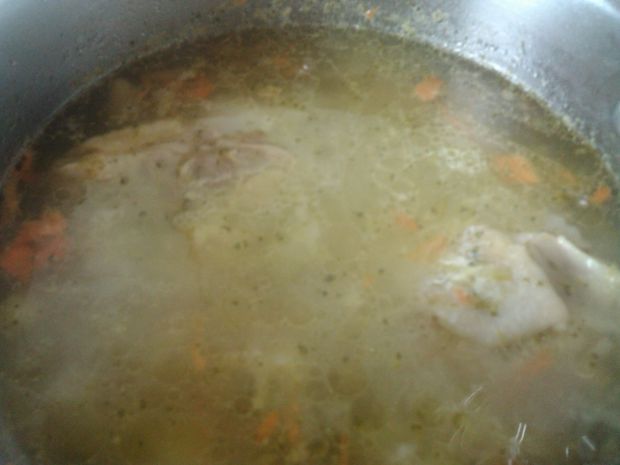 Zupa ogórkowo-brokułowa