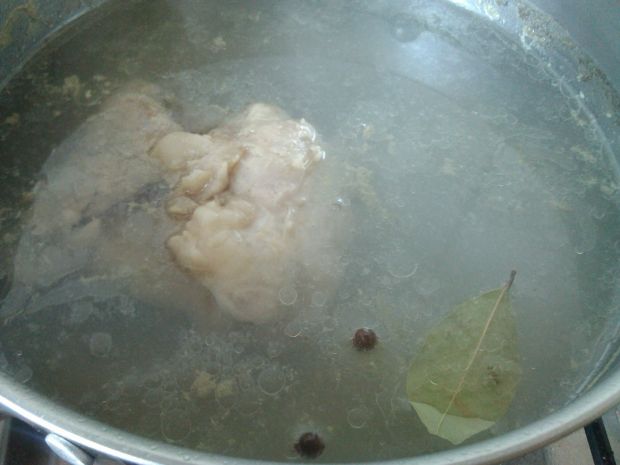 Zupa ogórkowo kapuściana z ziemniakami 