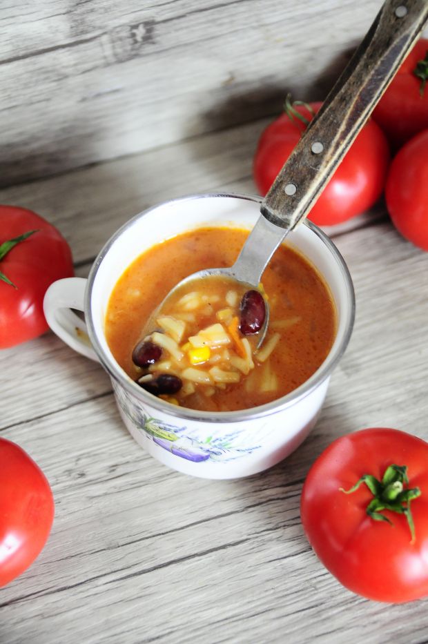 Zupa pomidorowa alla meksykańska