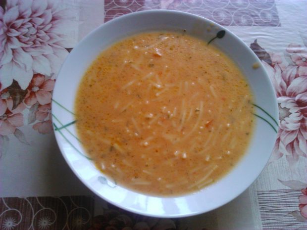 Zupa pomidorowa domowa
