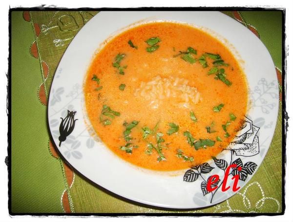 Zupa pomidorowa Eli z ryżem