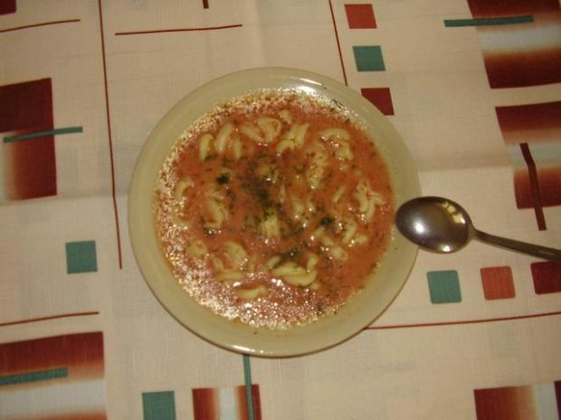 Zupa Pomidorowa z Uszkami