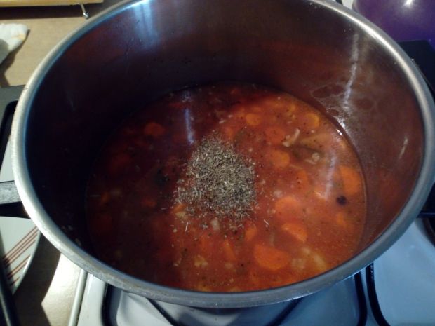 Zupa pomidorowa z ziemniakami