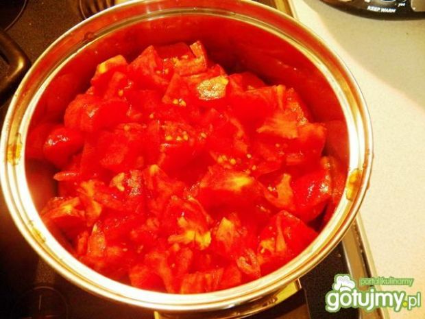 Zupa pomidorowa ze świeżych pomidorów,