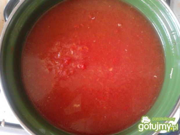 Zupa pomidorowo-bazyliowa