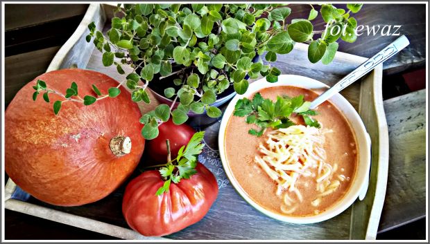 Zupa pomidorowo - dyniowa