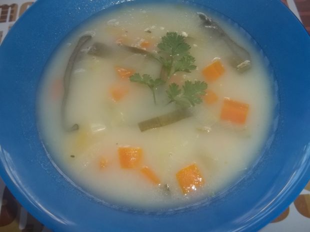 Zupa porowa z marchewką 