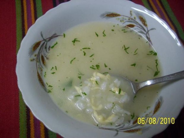 Zupa ryżowa z serem