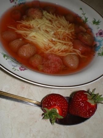 Zupa truskawkowa