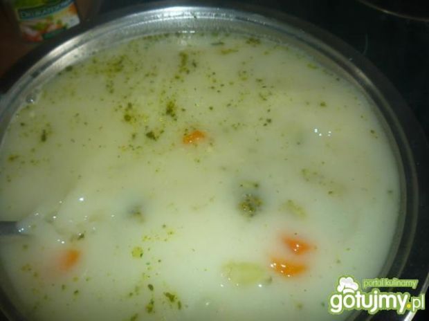 Zupa z dorszem i warzywami