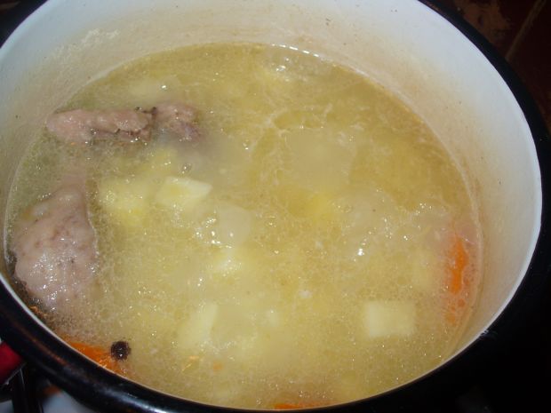 Zupa z fasolką szparagową  zieloną i żółtą