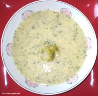 Zupa z głąba i liści kalafiora :
