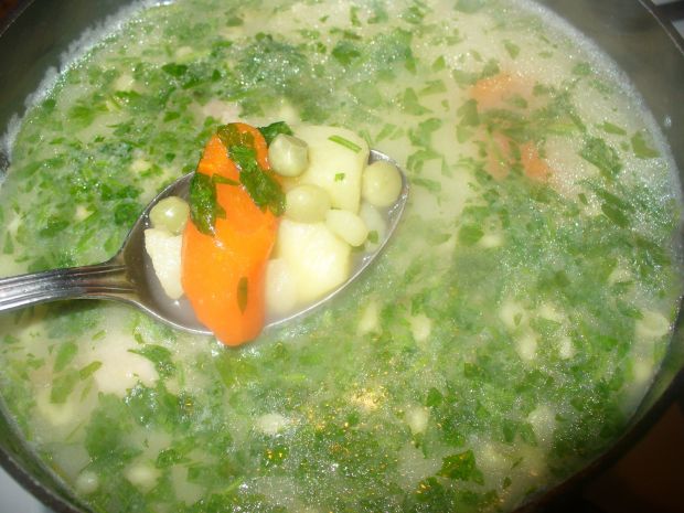Zupa z groszkiem zielonym
