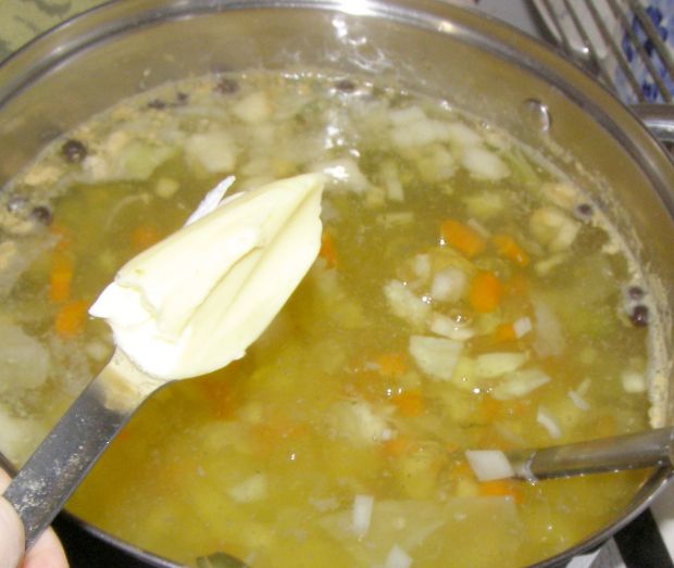 Zupa z kapusty na maśle