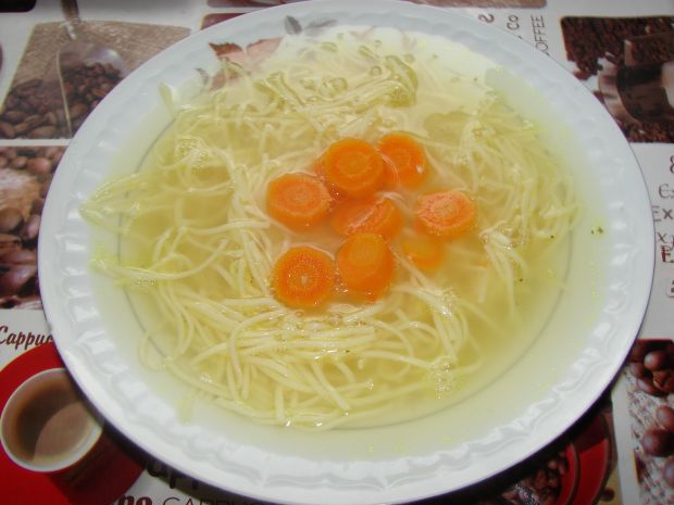 Zupa z makaronem