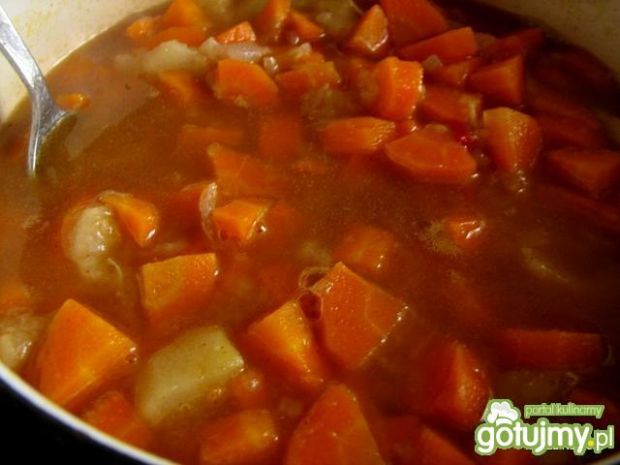 Zupa z marchewki i gruszek 