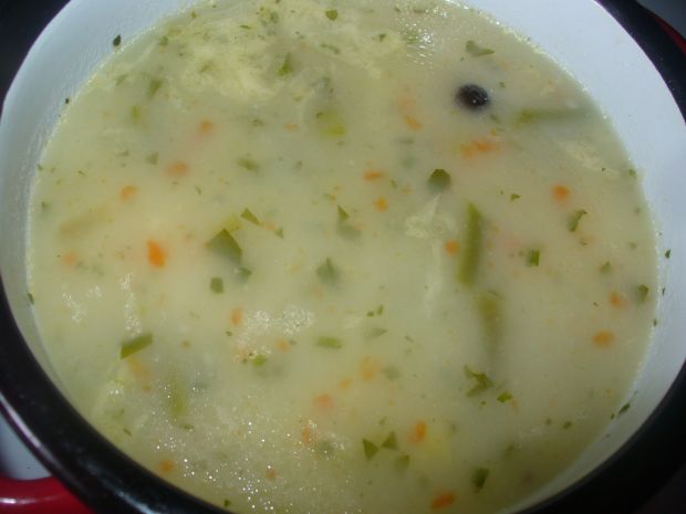Zupa z ziemniakami i fasolką szparagową