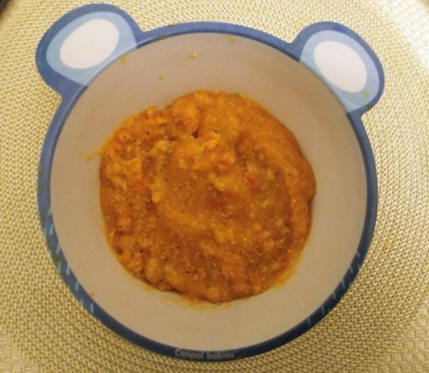 Zupa z żółto-pomarańczowych warzyw dla niemowlaka