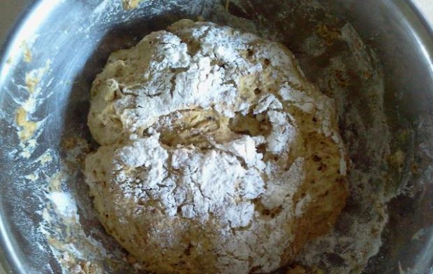 Chleb z borowikami i kolendrą (zakwas)