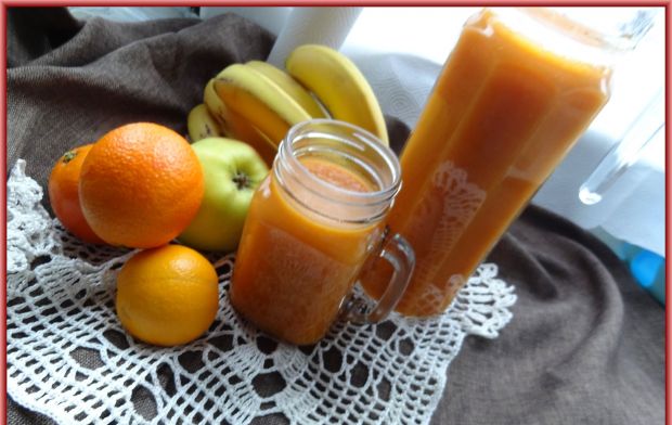 Domowy sok marchewkowo-owocowy