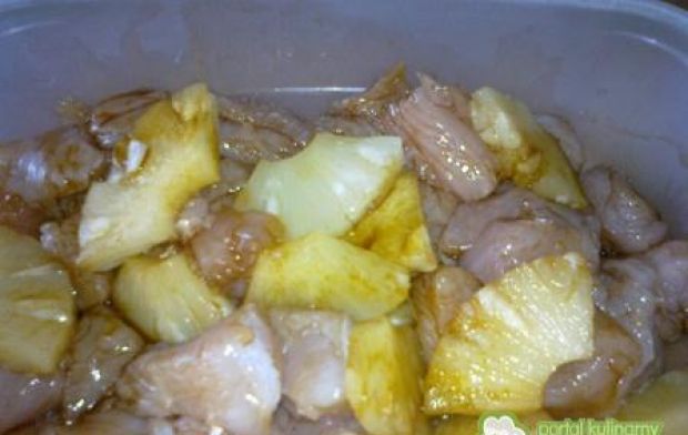 Filet z indyka z ananasem